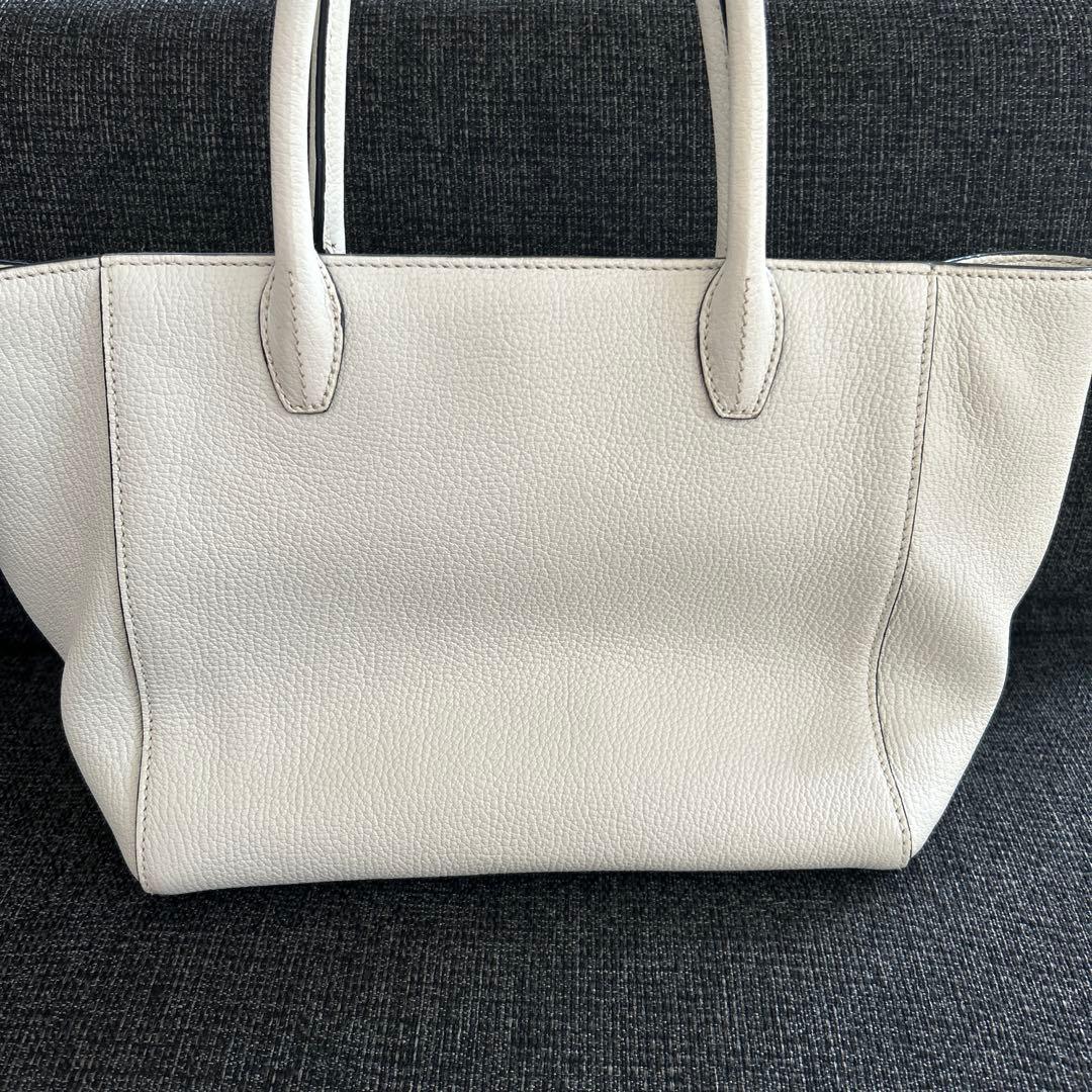 ホワイトレザー ハンドバッグ