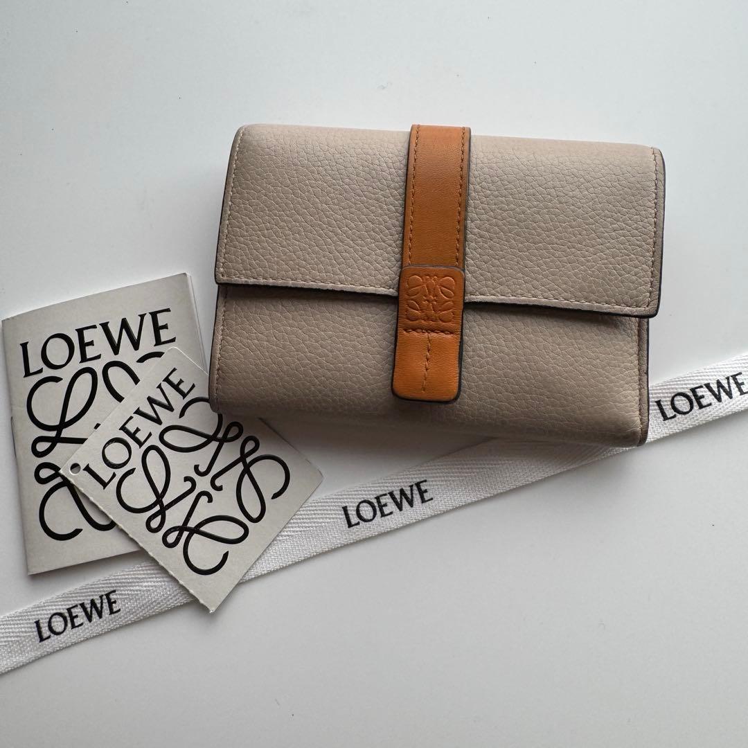 【限定価格】 LOEWE ロエベ 3つ折り財布