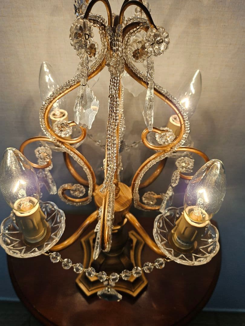 アンティークテーブルシャンデリア