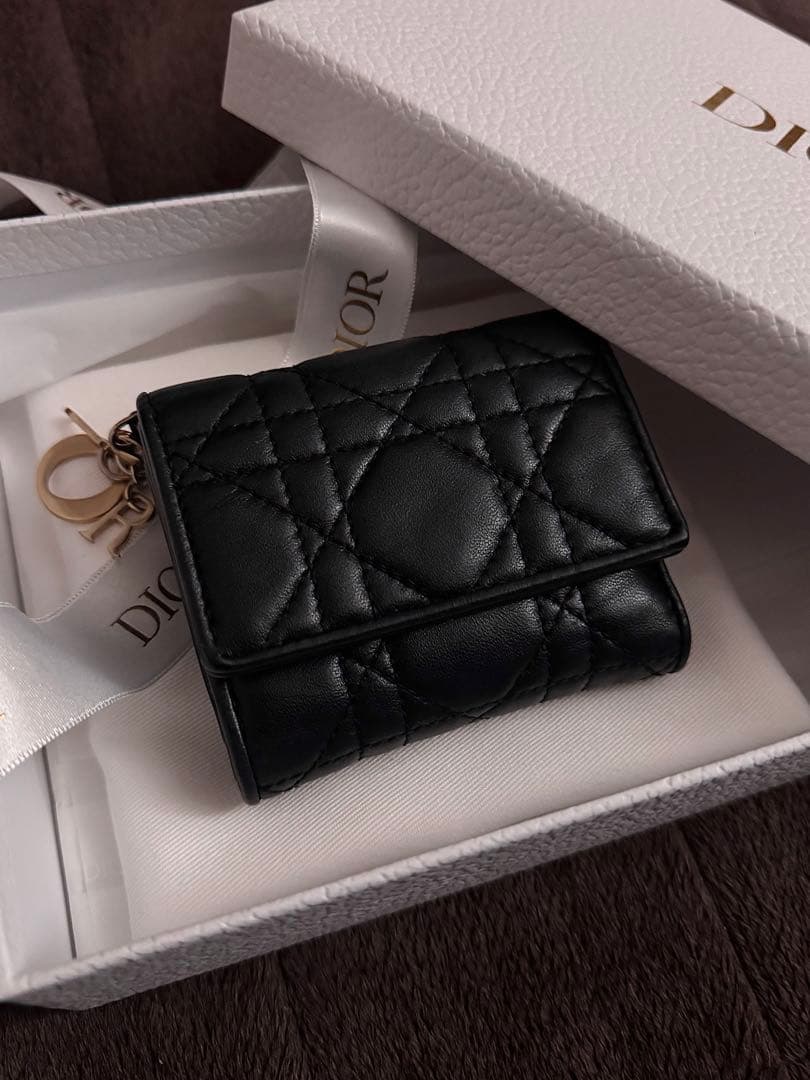 【限定値下げ】Dior ロータスウォレット　三つ折り財布　ラムスキン　ブラック