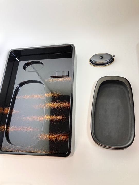 硯箱　桜と目白