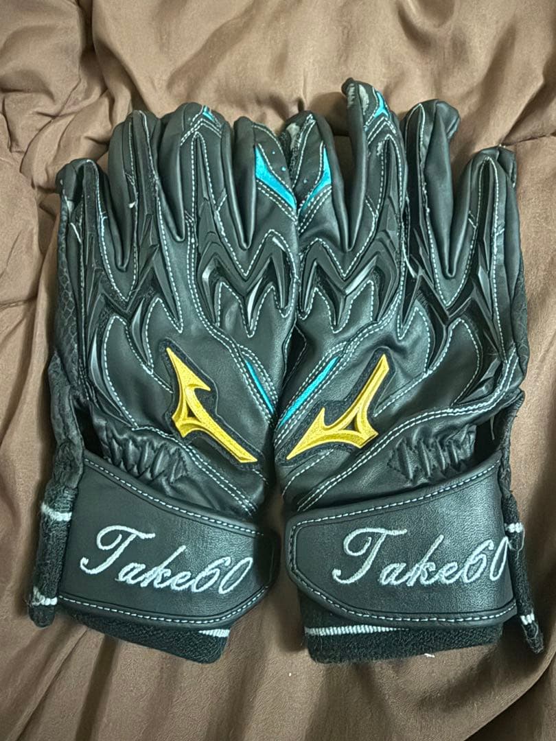 東京ヤクルトスワローズ 武岡 選手 実使用 バッティンググローブ 支給品 野球