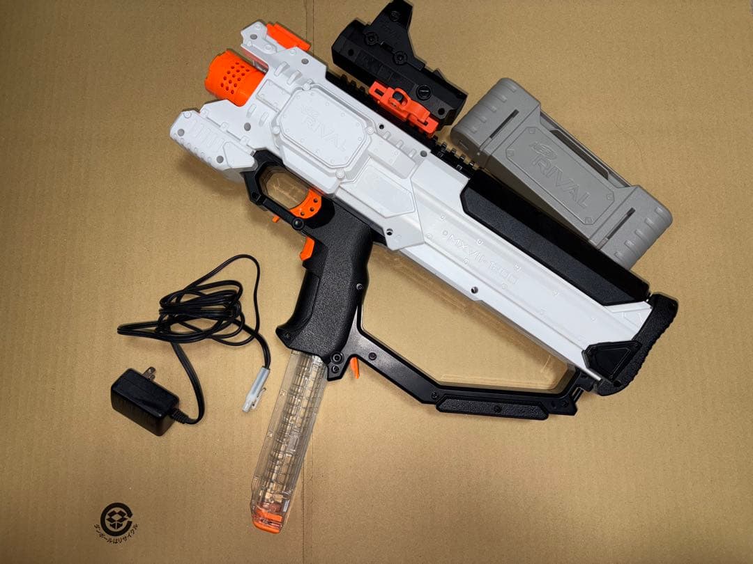 ナーフ　ライバルシリーズ　ヘラ　バッテリー・ドットサイト・マガジンセット