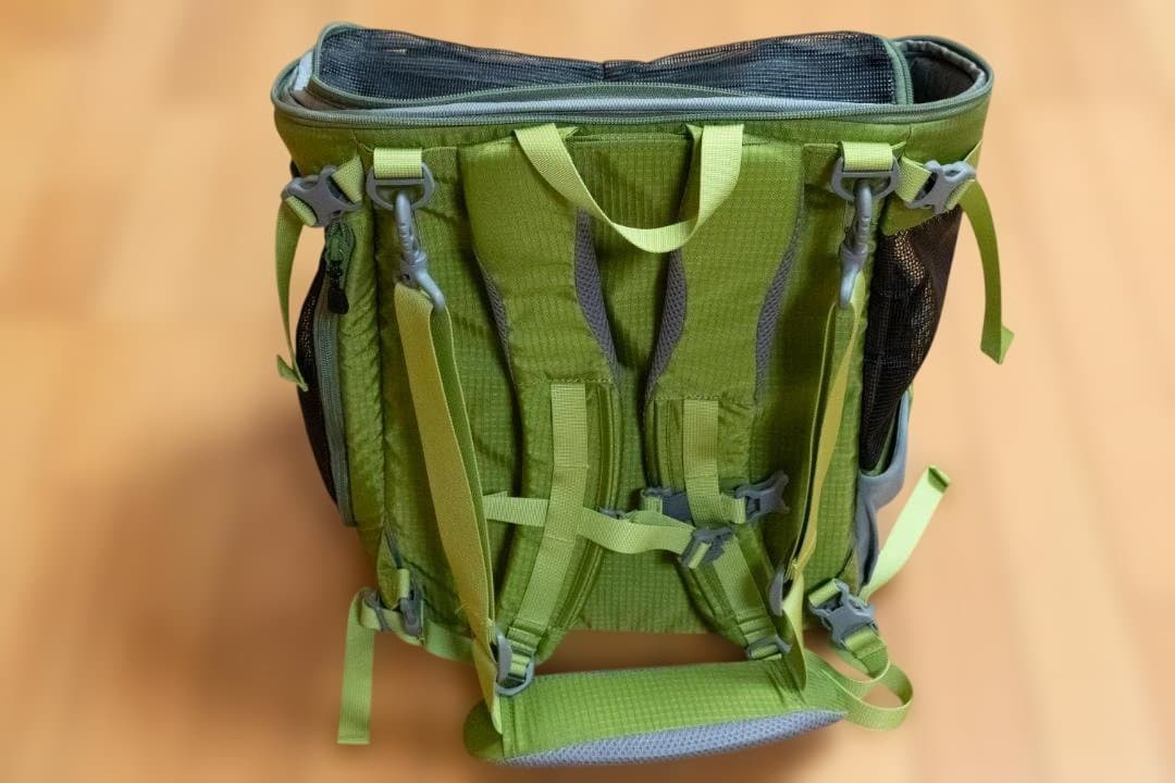 美品　モンベル ドッグ(犬 & 猫)キャリー バッグ M