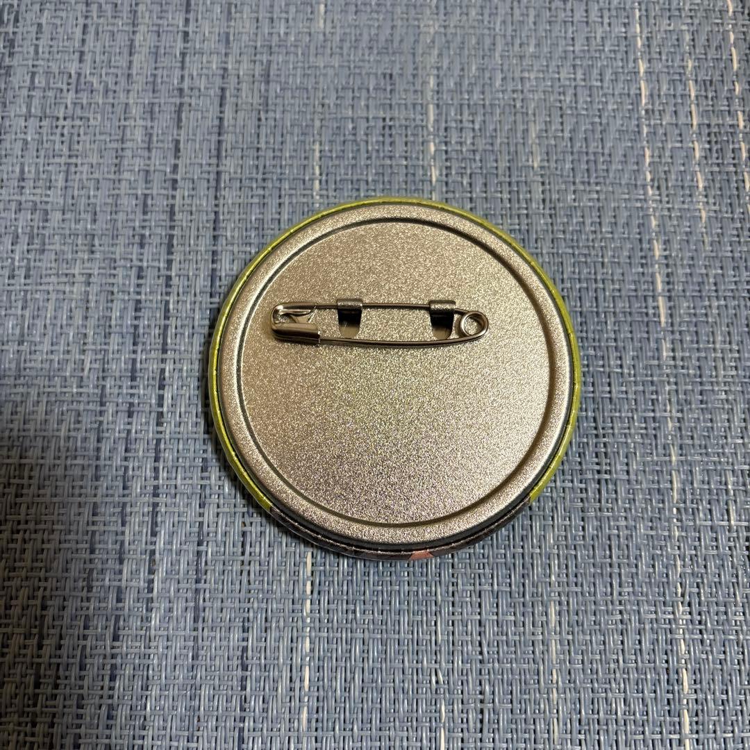 イタリアブラックフォーマル缶バッジ