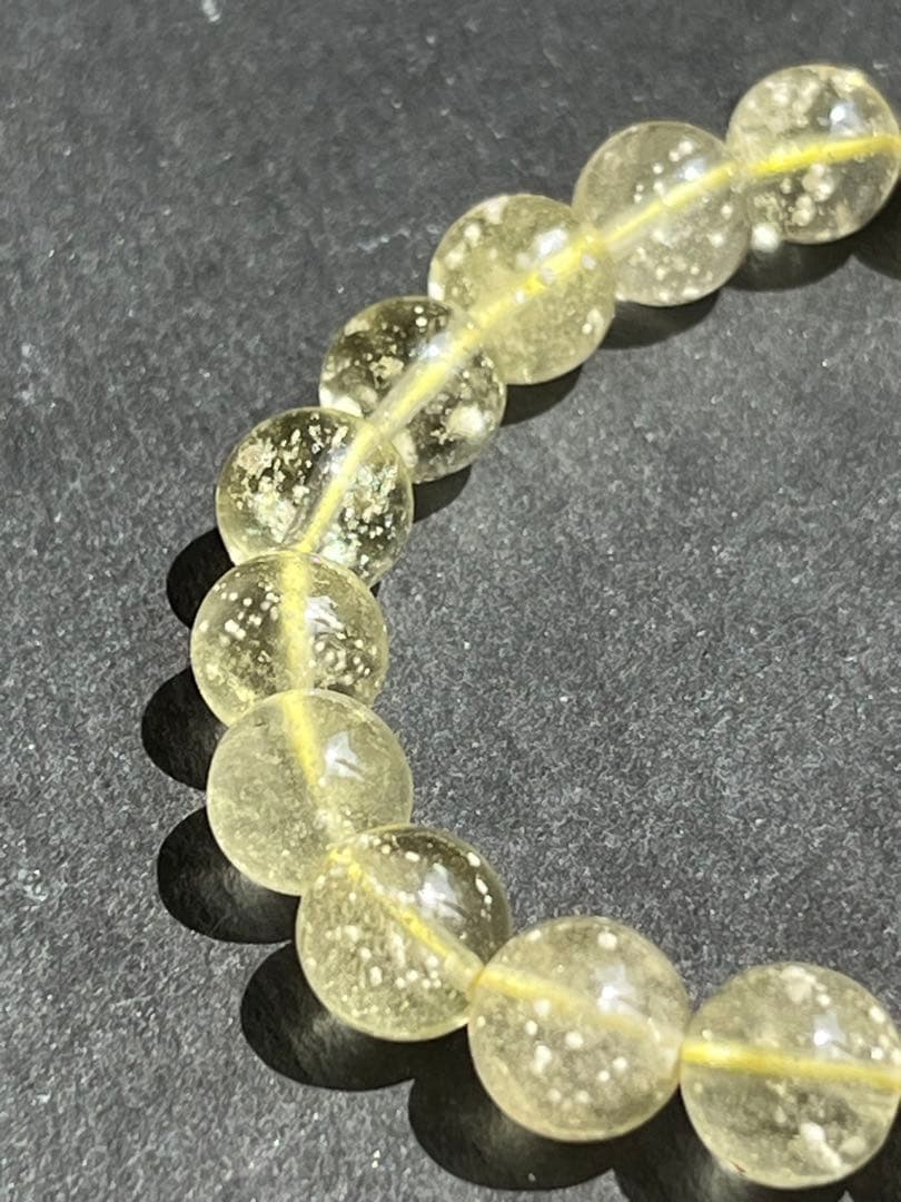 鑑別書付き　リビアングラス　8.9〜9.2㎜　ブレスレット　№3