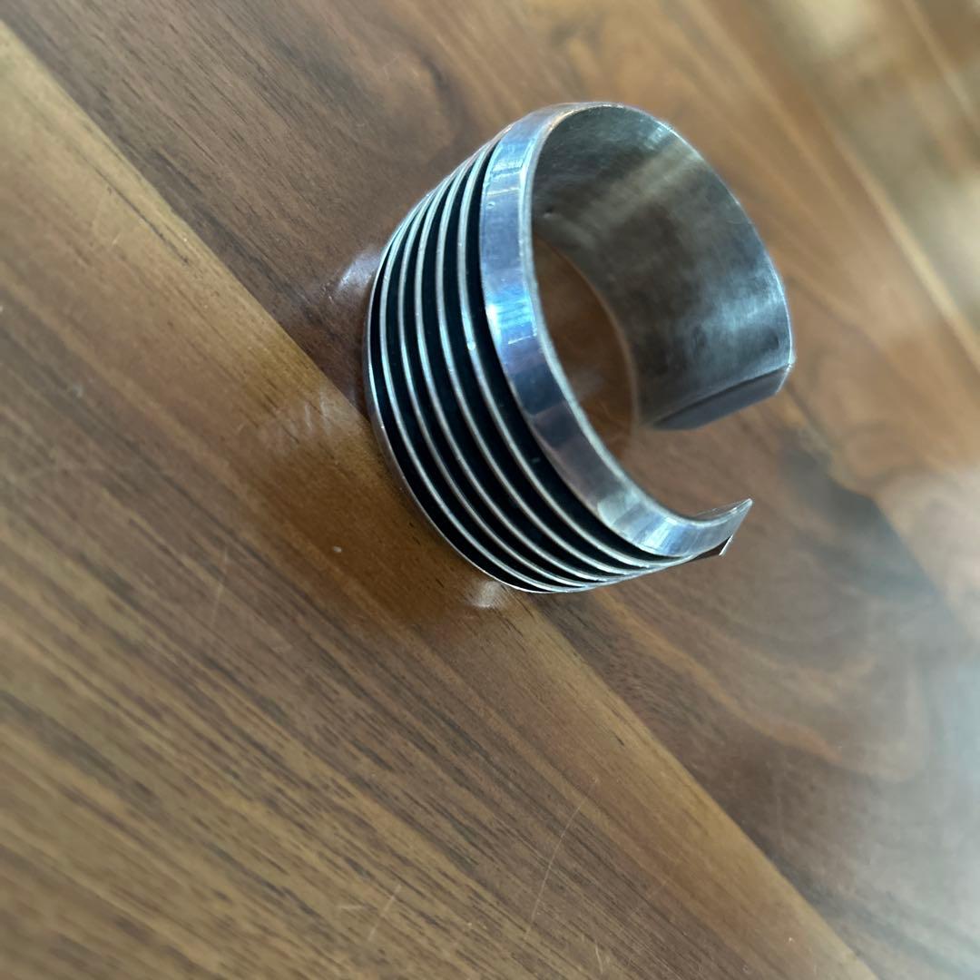 ナバホ族　トムホーク シルバー　バングル