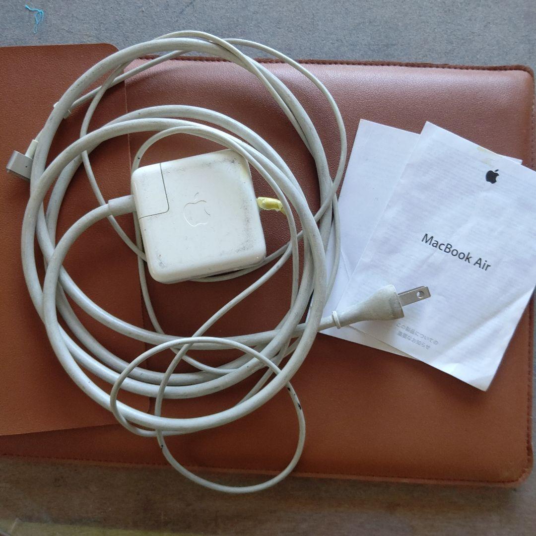 【お値下げ】MacBook Air 2013年 カバー付き