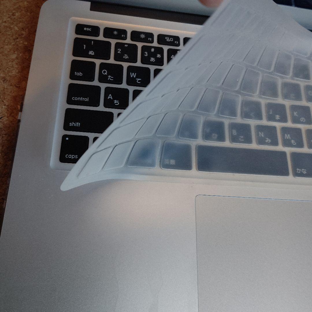 【お値下げ】MacBook Air 2013年 カバー付き