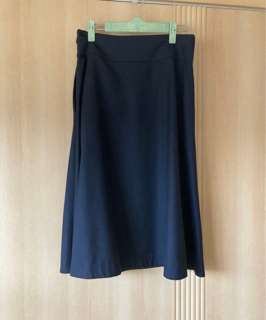 マーガレットハウエル フレアスカート　ブラックⅢ 美品