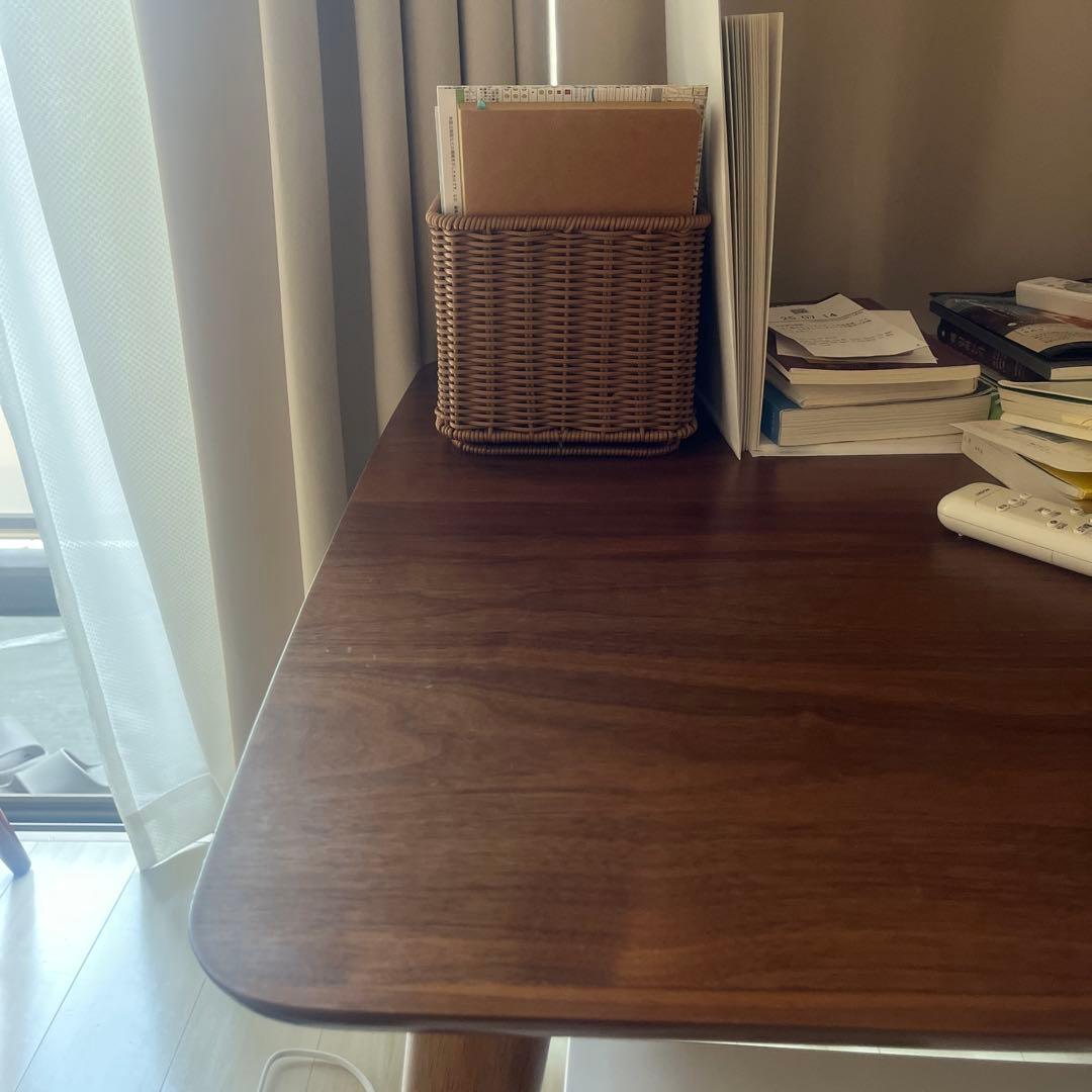 テーブル・机 a