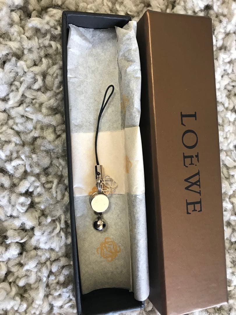 ロエベ　ストラップ