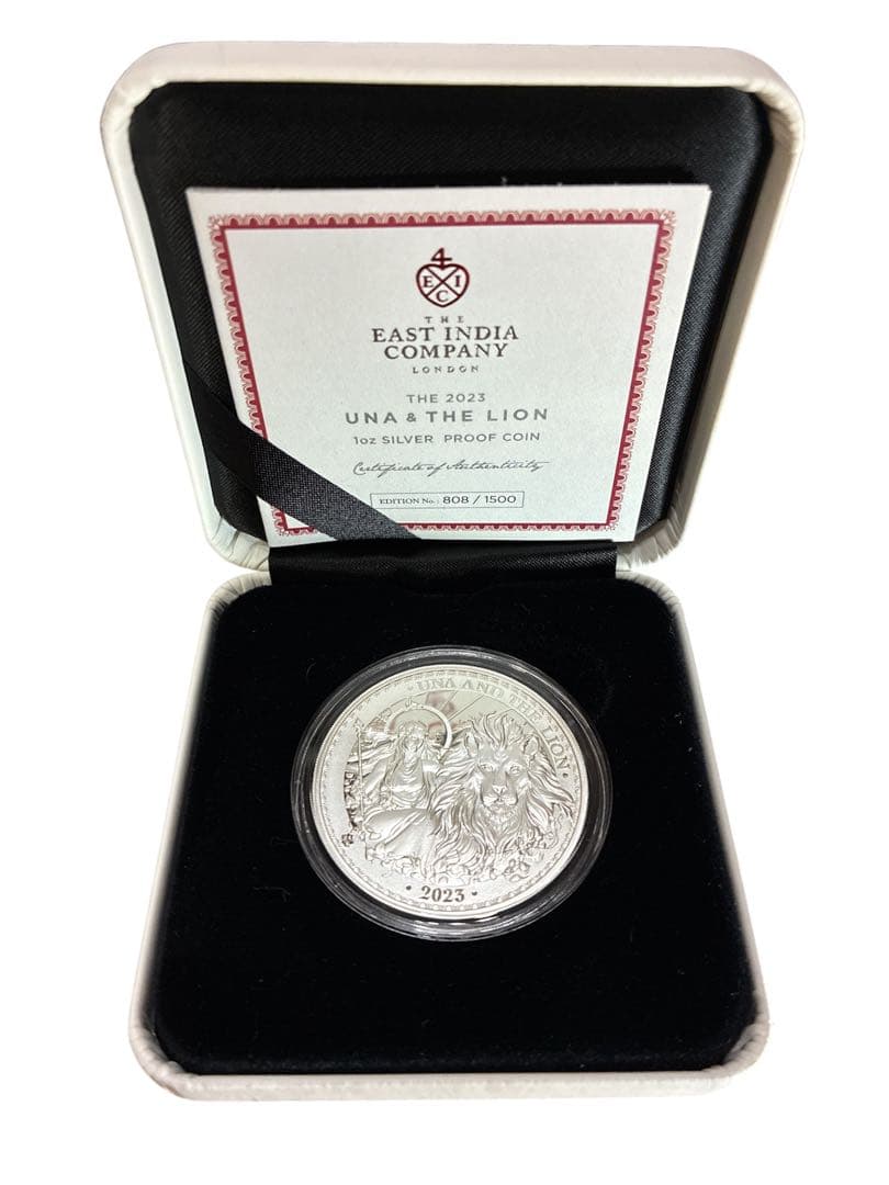 2023年 Una and the Lion シルバー　ウナとライオン
