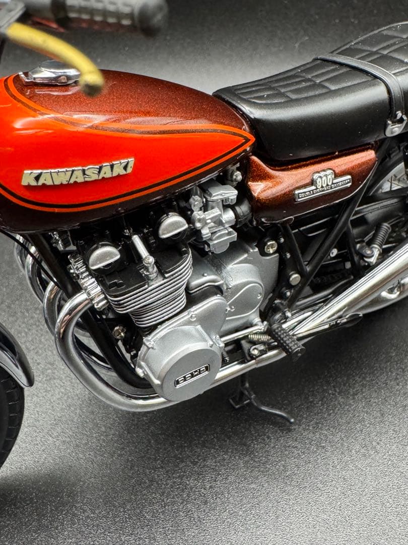 MINICHAMPS 1/12 Kawasaki Z1 900キャンディブラウン