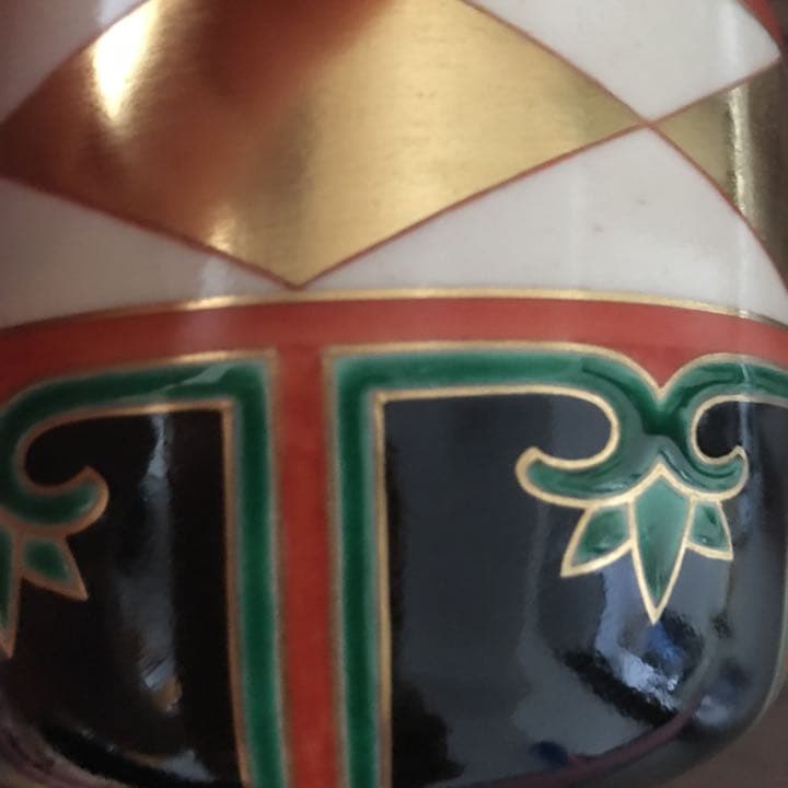 七代高橋道八造 仁清写色絵金彩菱之図茶碗 共箱裏鵬雲斎花押