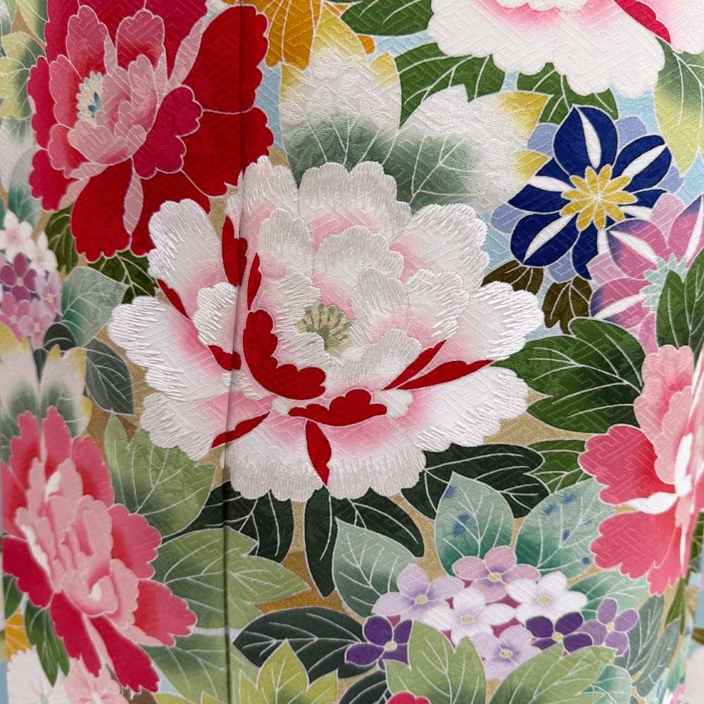 振袖 正絹 水色 古典花柄　裄69.5㎝ 　成人式 中古 D-107