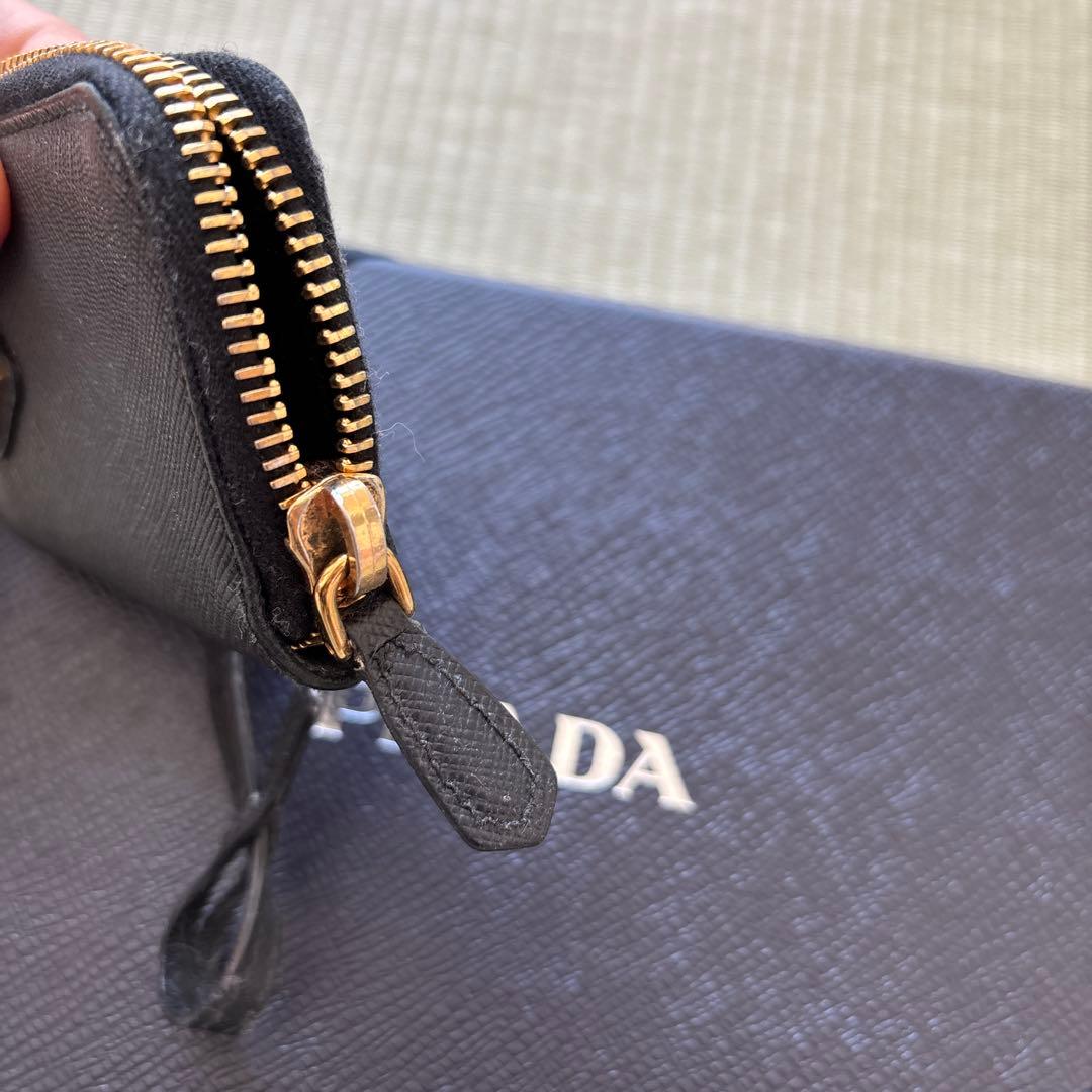 専用☆プラダ・ケース・チャーム☆