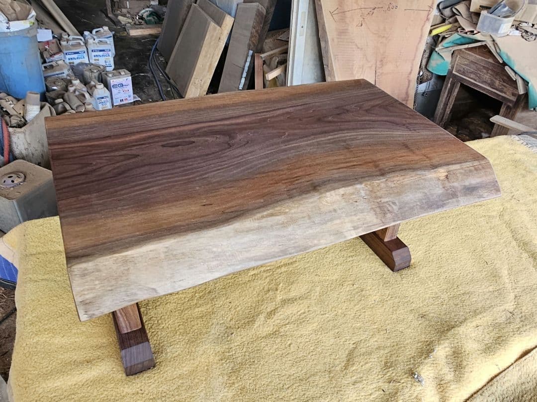 ウォールナット　一枚板　ローテーブル　ダイニング　テーブル　リビング　おしゃれ