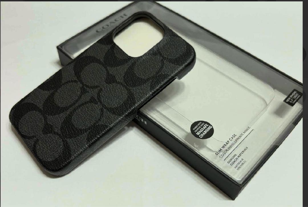 COACH iPhone13 pro ケース C8023 GRAPHITE 1