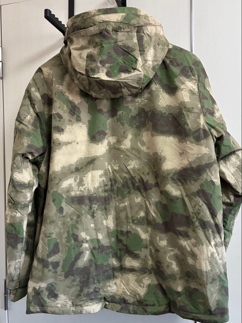 未使用保管品ロシア軍北朝鮮軍仕様内綿入防寒外衣フード収納可能高品質お洒落です