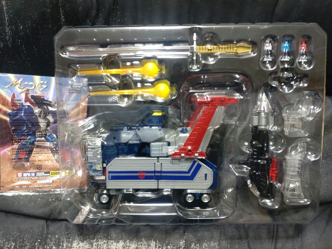 トランスフォーマーМSGスーパージンライ　ゴッドボンバー