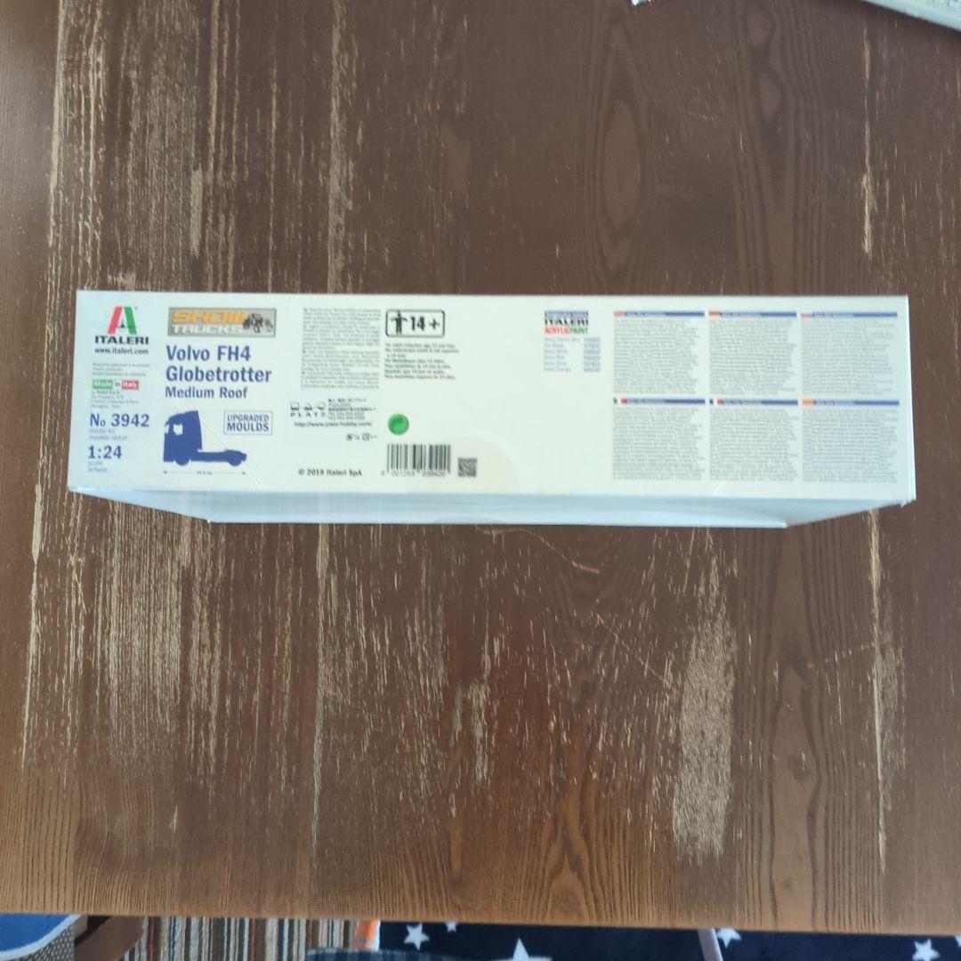 自動車 ITALERI Volvo FH4 Globetrotter 1:24