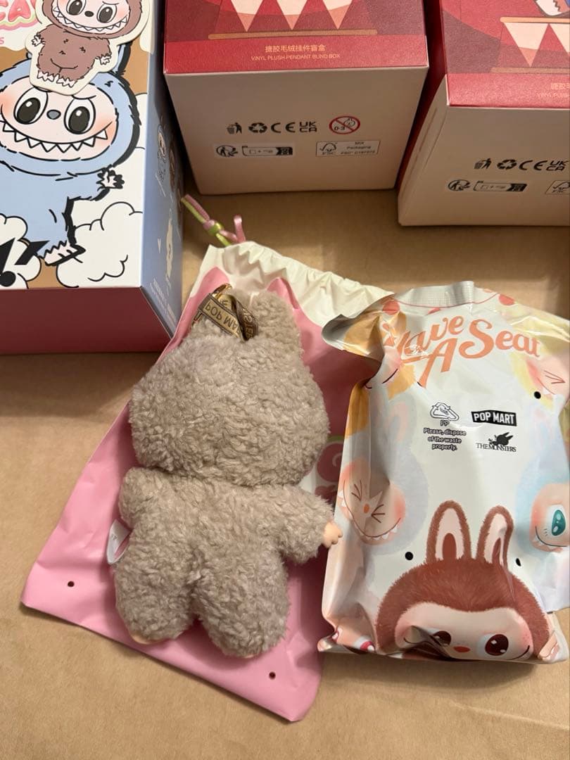 な*お様 ポップマート　ピース　4点セット（ラブブ2点入り）