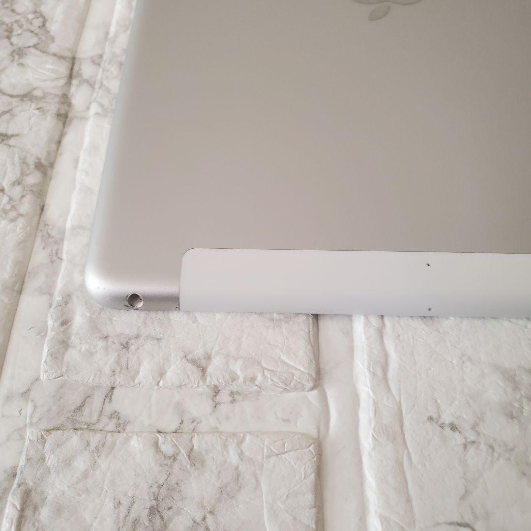 255 iPad 8世代 32GB SIMフリー シルバー