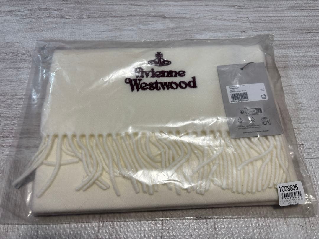 新品　マフラー　ヴィヴィアンウエストウッド　白　アイボリー　ウール