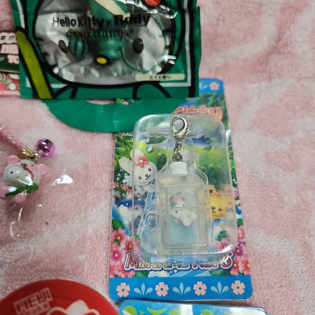 ご当地キティストラップ　まとめ売り