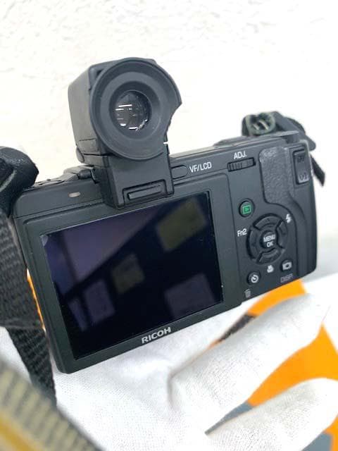 RICOH☆GX200 VF-1 外付けファインダー付属☆高級コンデジ☆現状品