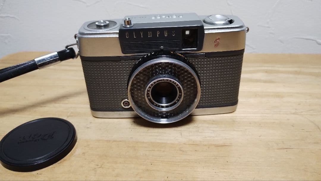 フィルムカメラ　フラッシュ　レンズ等まとめ売り