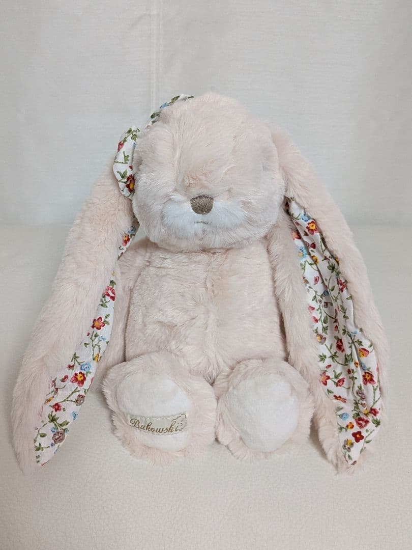 【新品未使用品】ブコウスキー ★うさぎ ぬいぐるみ