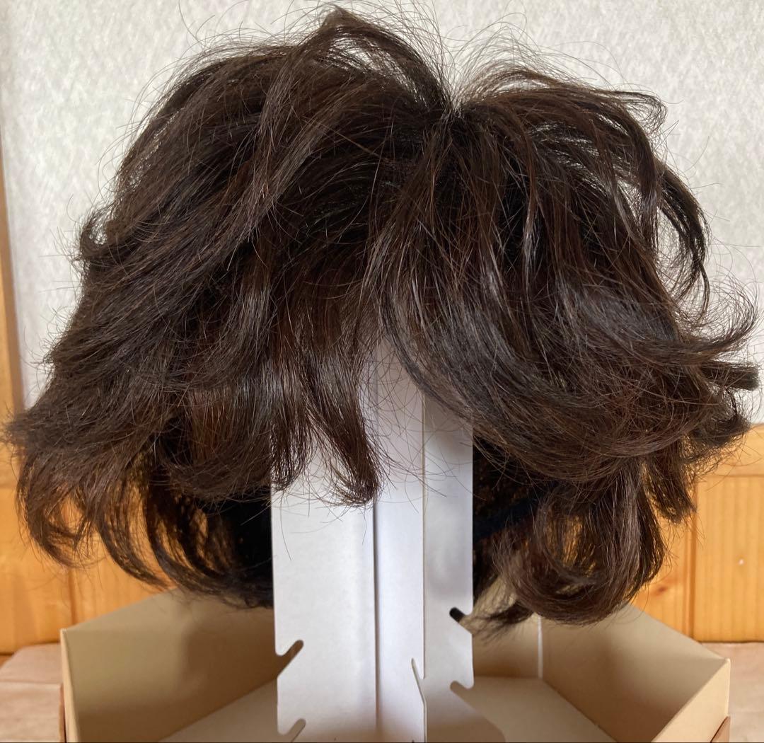 《値下げ》【美品】フォンテーヌ　ショート　パーマ　ウィッグ　専用ケース付