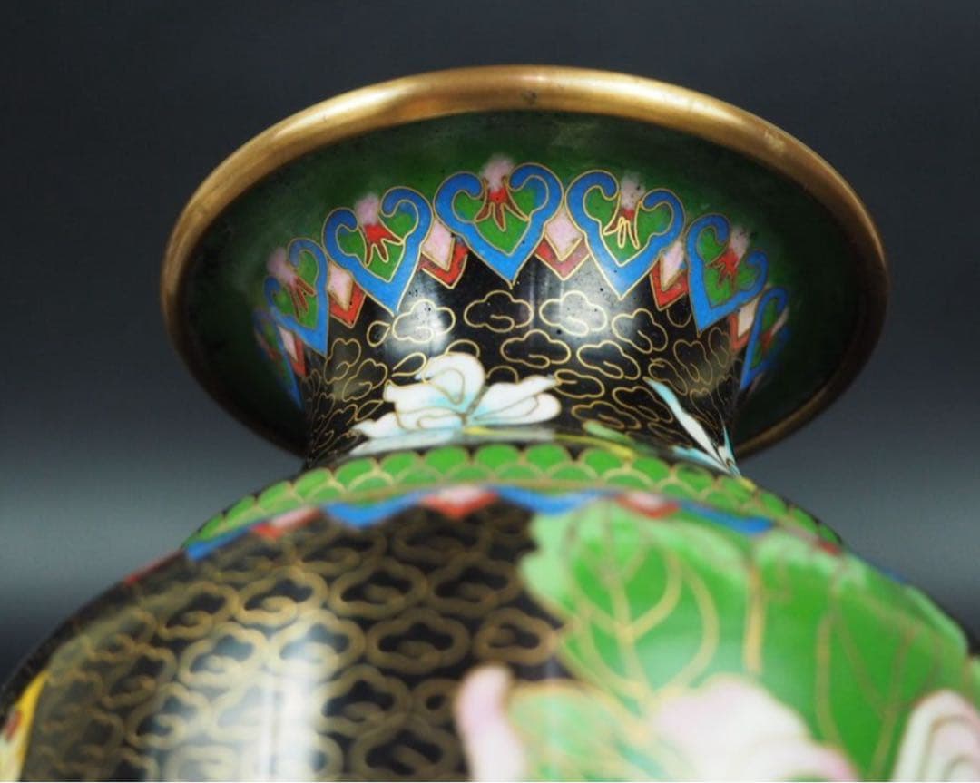 送料無料　中国古玩　景泰藍七宝花瓶　高さ約26ｃｍ