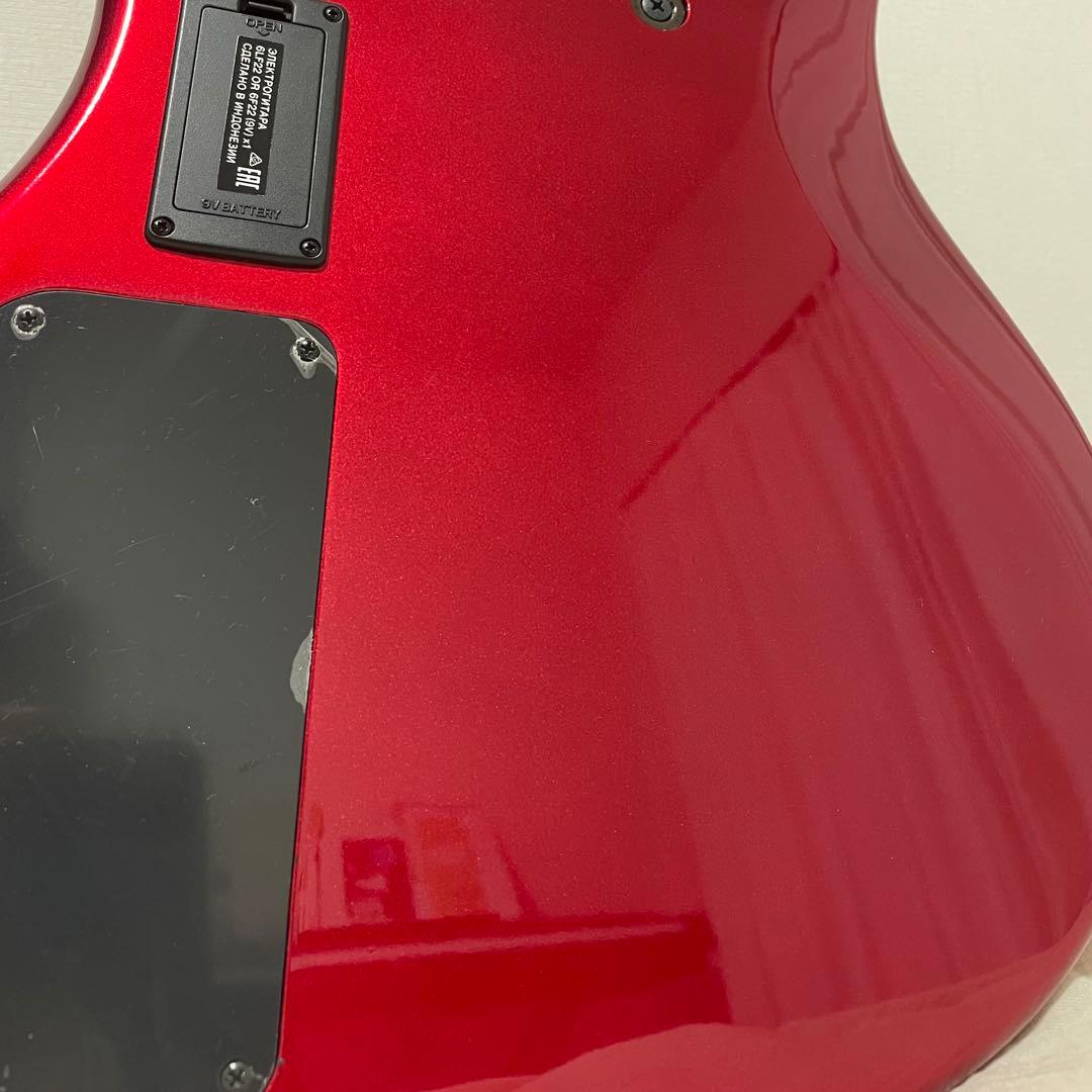 ベース YAMAHA TRBX305