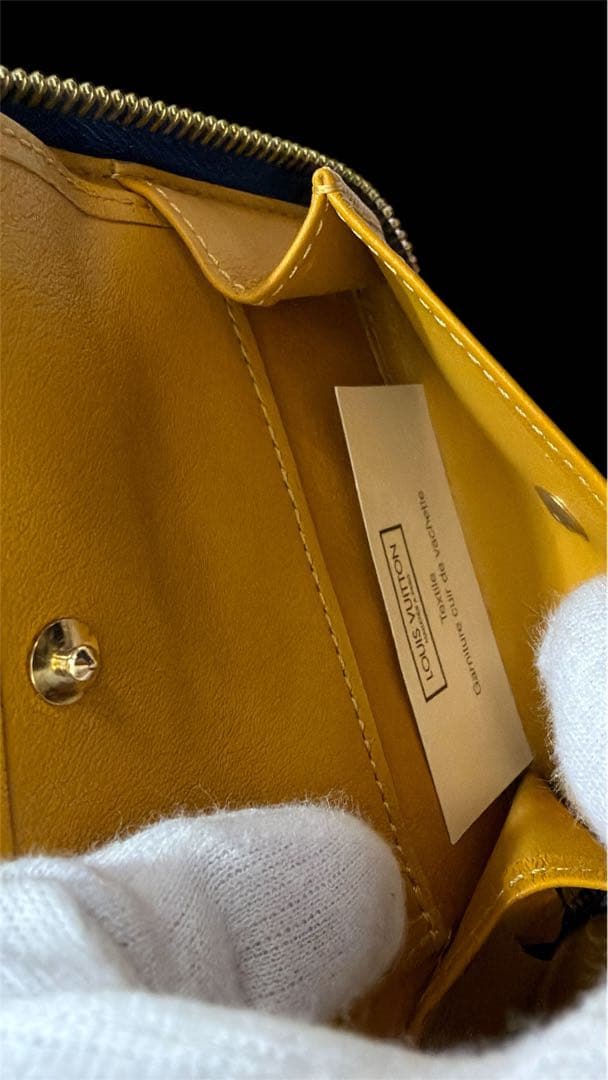 Louis Vuitton ミニジッピーパース　二つ折り財布