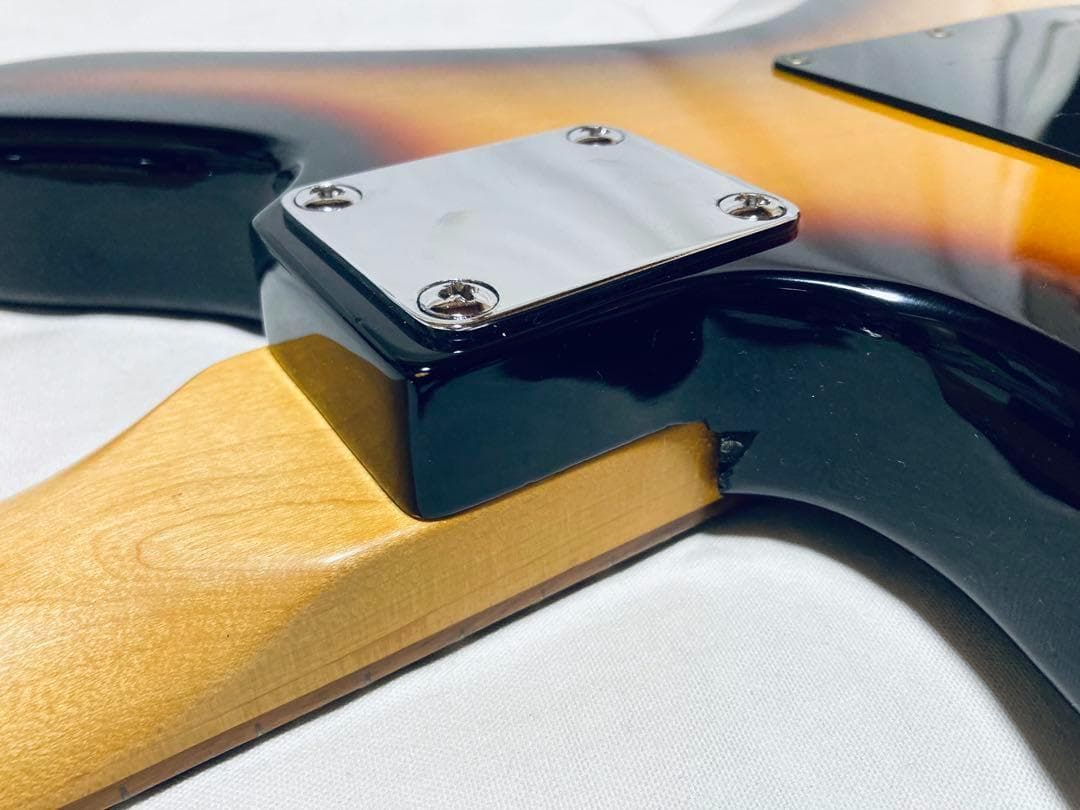 Squier JAGMASTER ジャグマスター　サンバースト MOD