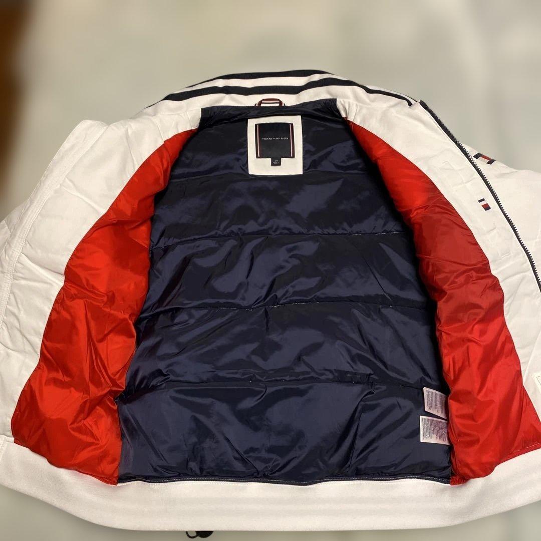   ダウンジャケット