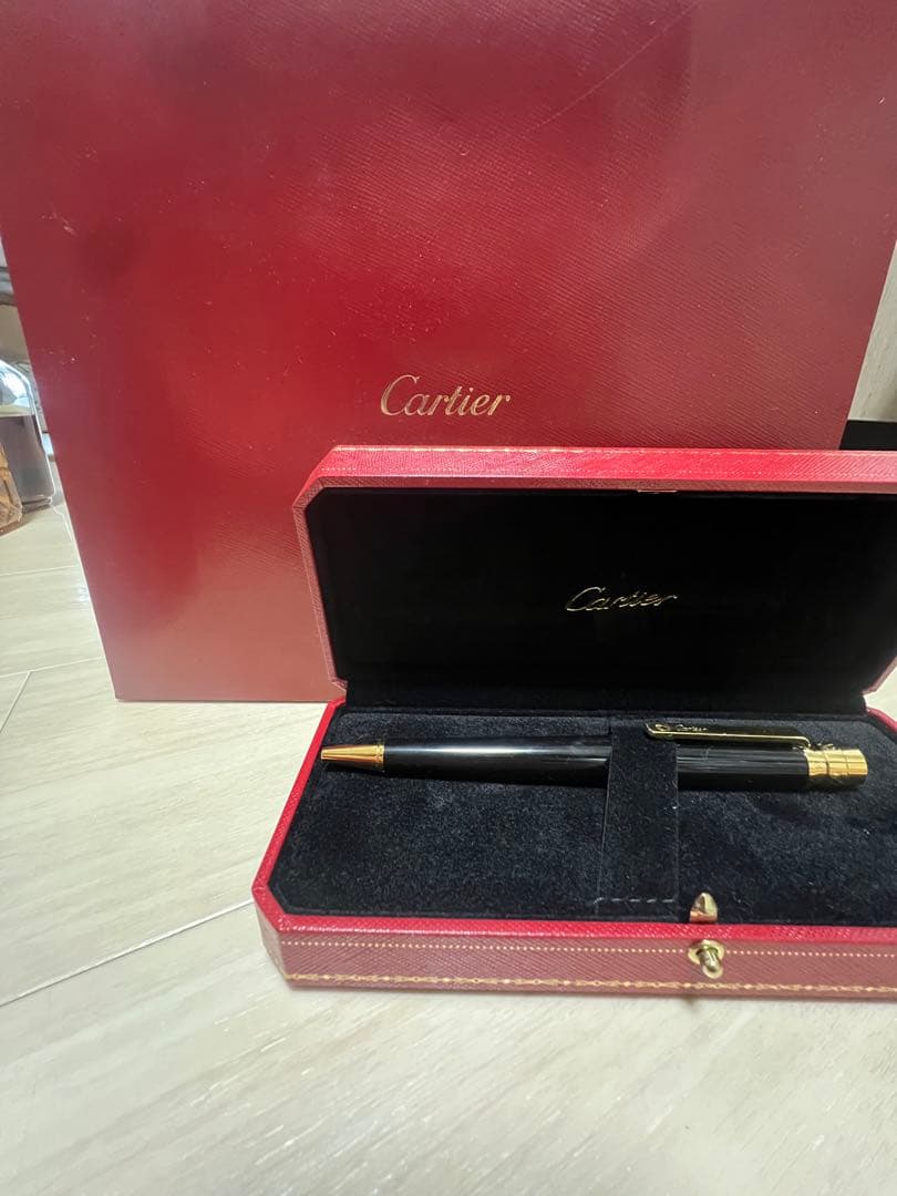 Cartier ボールペン 本体 専用ケース付き