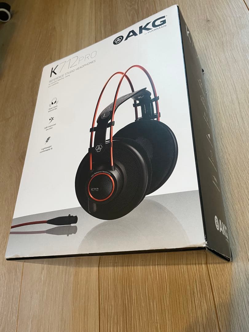 y*4様 【美品】AKG K712 PRO 開放型ヘッドフォン