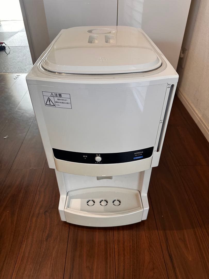 リ*ウ様 ウォータークーラー　業務用冷水器