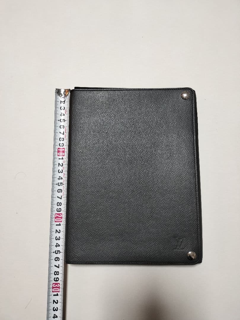 ルイヴィトン iPadケース
