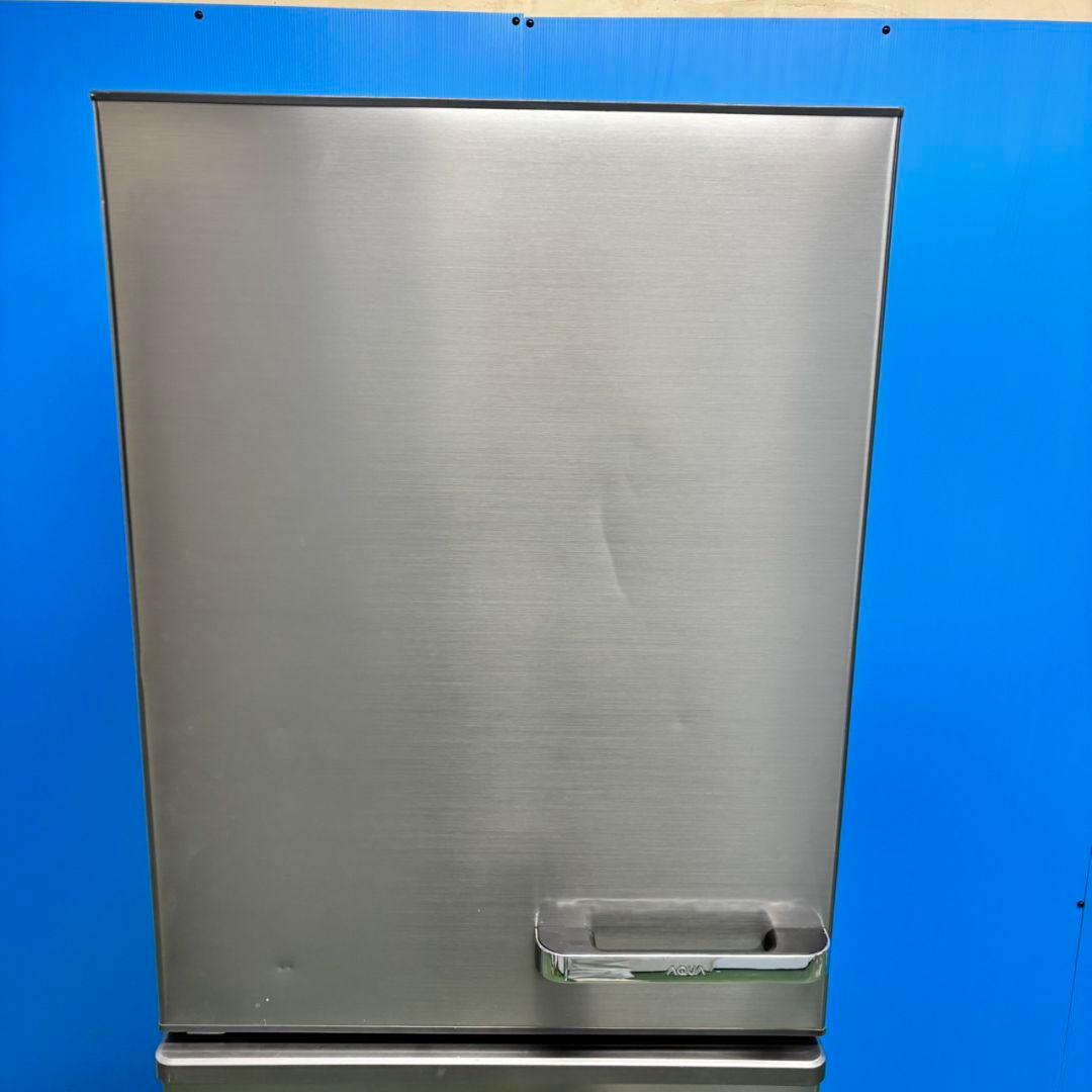 521 AQUA 大型冷蔵庫 300L強 小型　家庭用 左開き 自動製氷