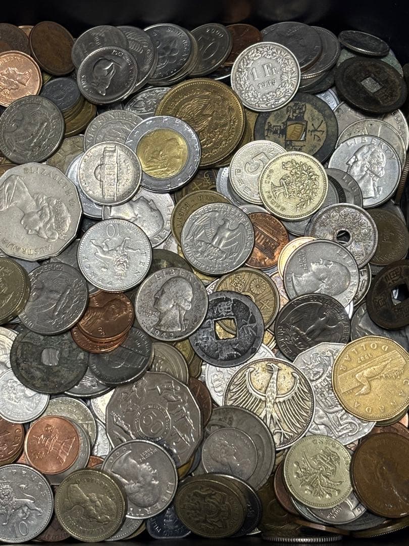 じ*ん様 外国　日本古銭　銀貨　等まとめ　3キロ以上　アンティーク