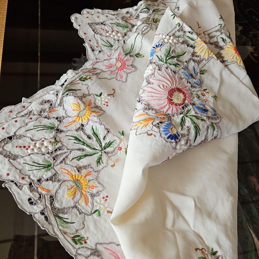 ヴィンテージテーブルクロス