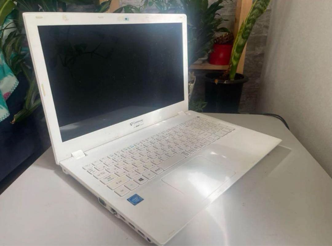 Gateway 大容量ノートパソコンカメラ付き✨初期設定済み✨すぐ使える♪初心者