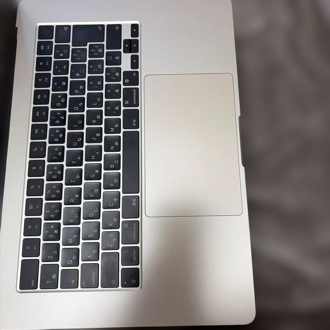 MacBook Air M2 15インチ 16GB 1TBバッテリー99% 美品