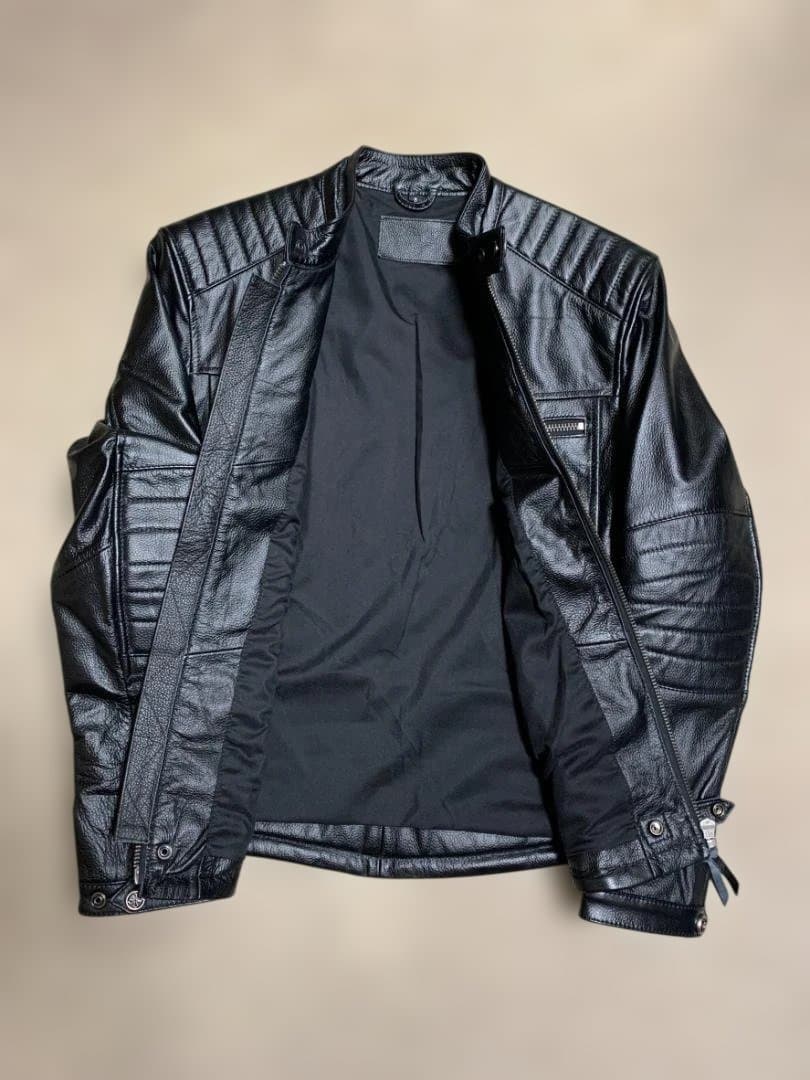 本革ライダースジャケット