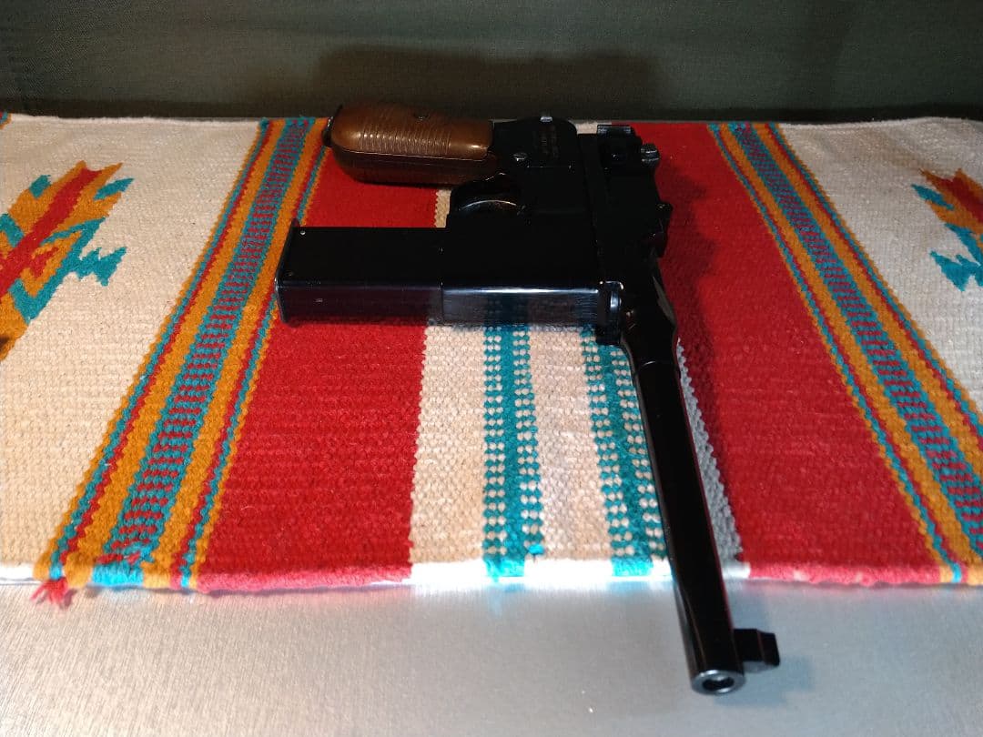 外観は極美品！フジミ模型製モーゼルM712　ガスガン！ガス漏れのため要整備品！